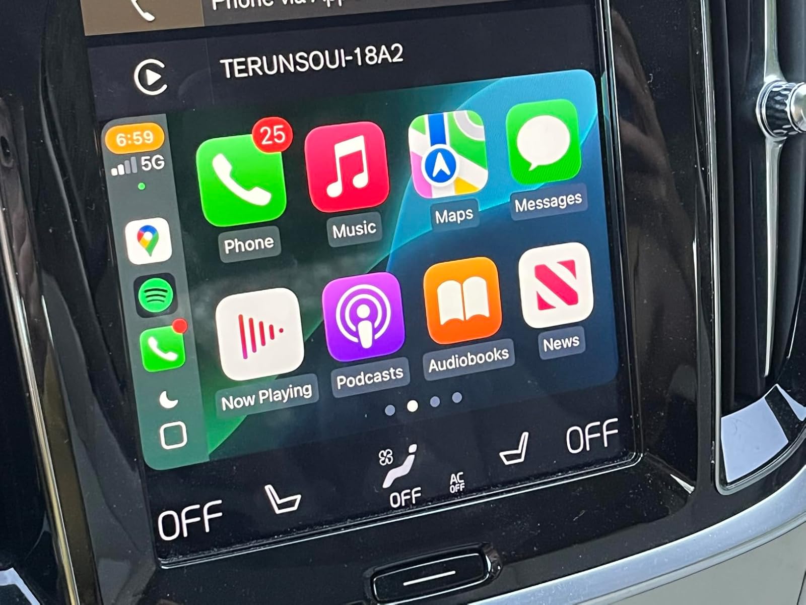 Wireless CarPlay Adapter for iPhone, Convert Wired to Wireless CarPlay, Plug & Play, No Latency, Compatible with iOS 10+ & Cars with Built-in CarPlay photo review